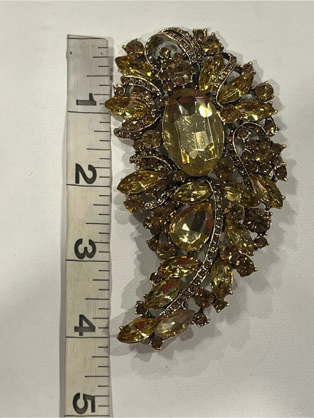 Gold-Tone Citrine Crystal Leaf Brooch - Elegant Women’s Jewelry NWOT